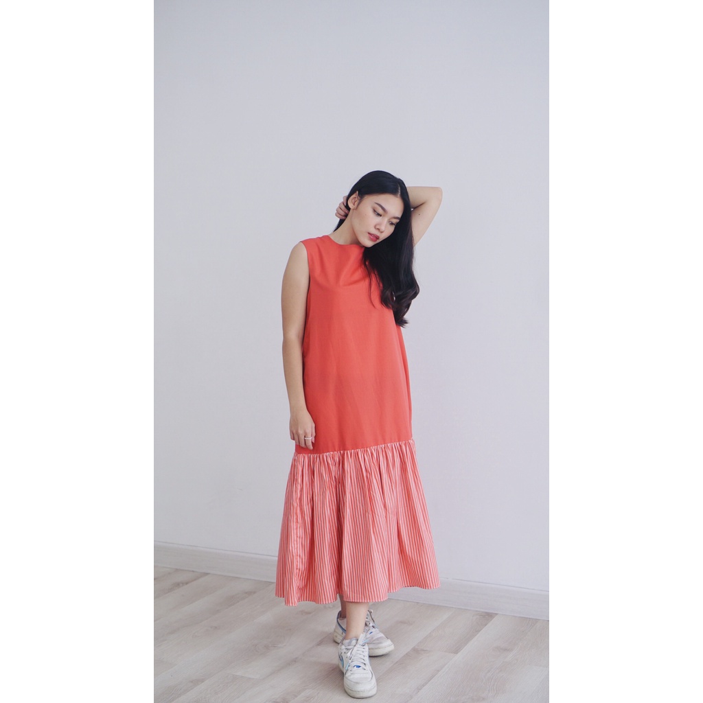 Nona Rona Onde Dress