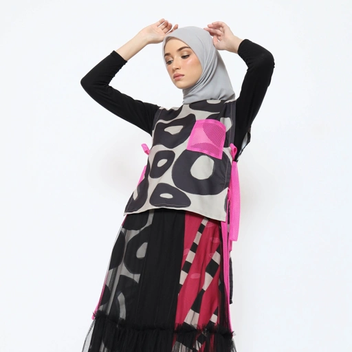 Image of Nona Rona x Zuara - Muran Tie Vest