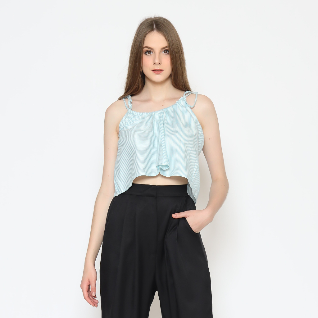 Nona Rona Alur Crop Top