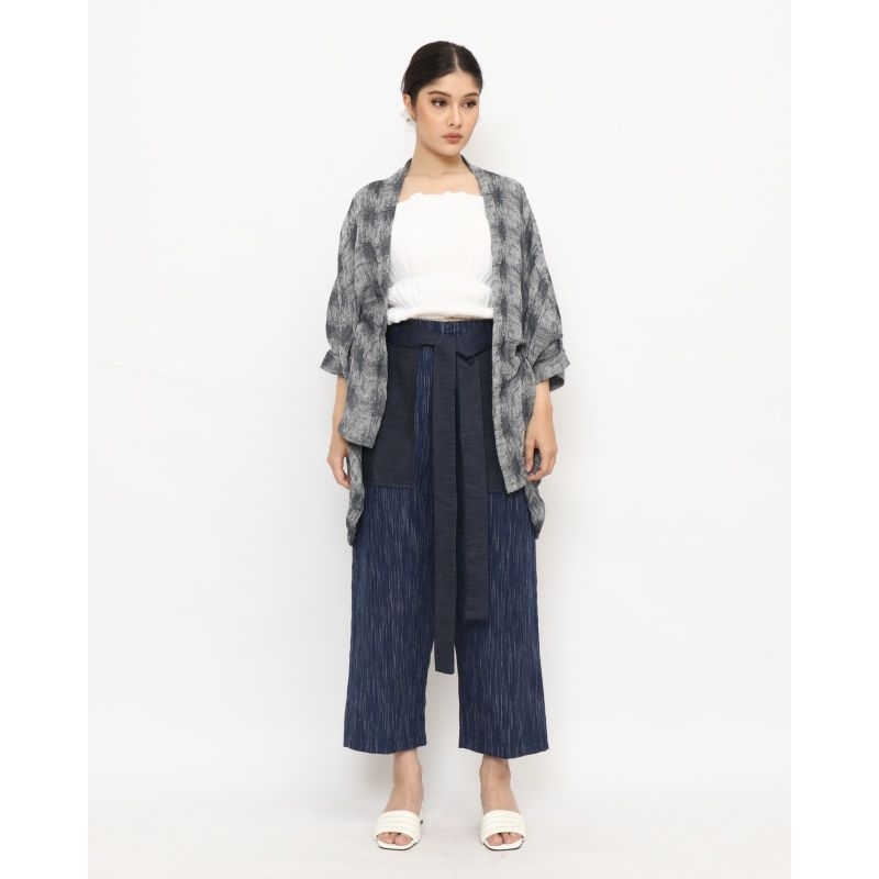 Nona Rona Alba Outer