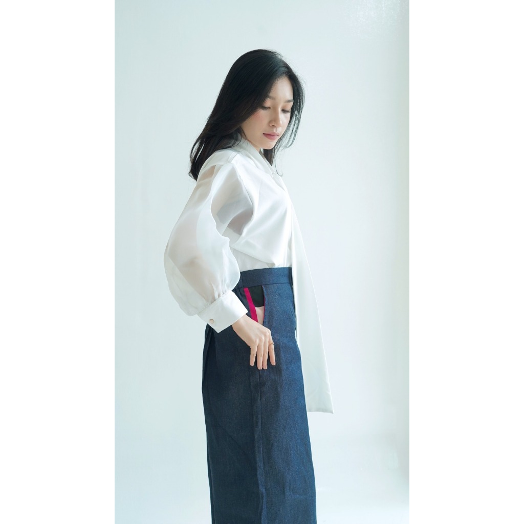 Nona Rona Amor Shirt White