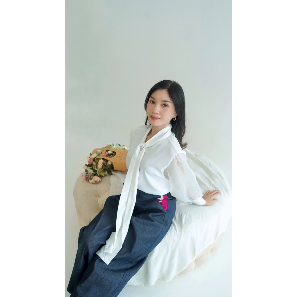 Nona Rona Amor Shirt White