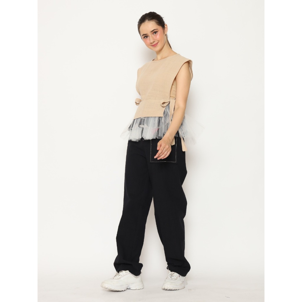 Nona Rona Vanka Top