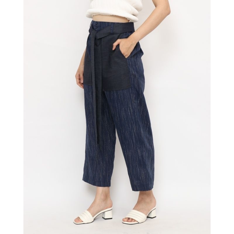 Nona Rona Puspa Pants