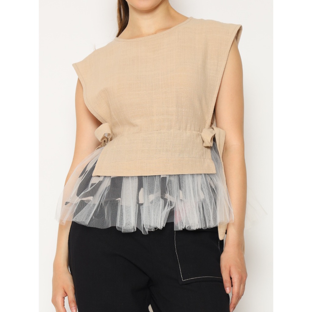 Nona Rona Vanka Top