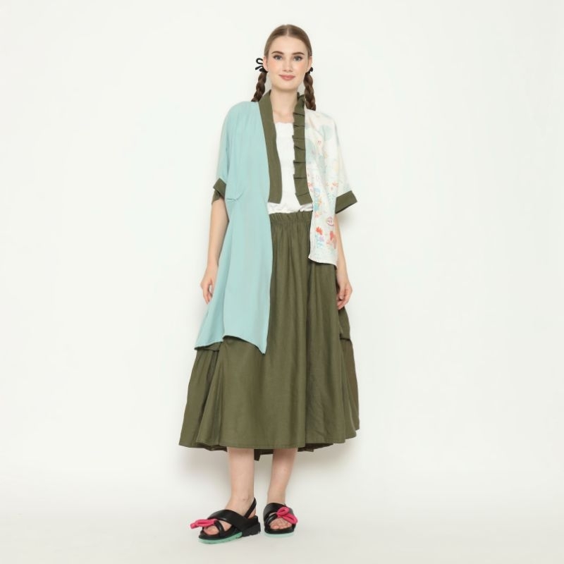 Nona Rona Ing Omah Long Outer