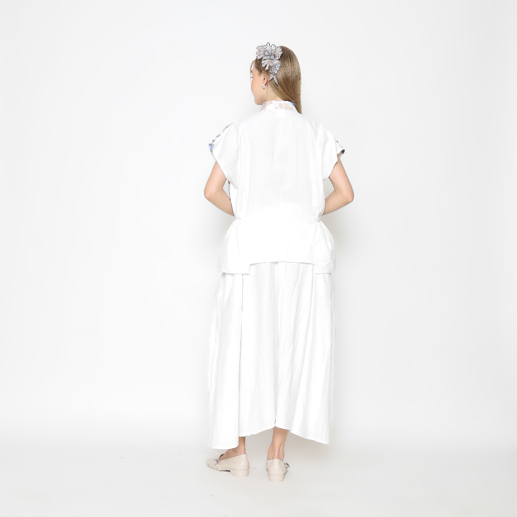 Nona Rona Yama Skirt White