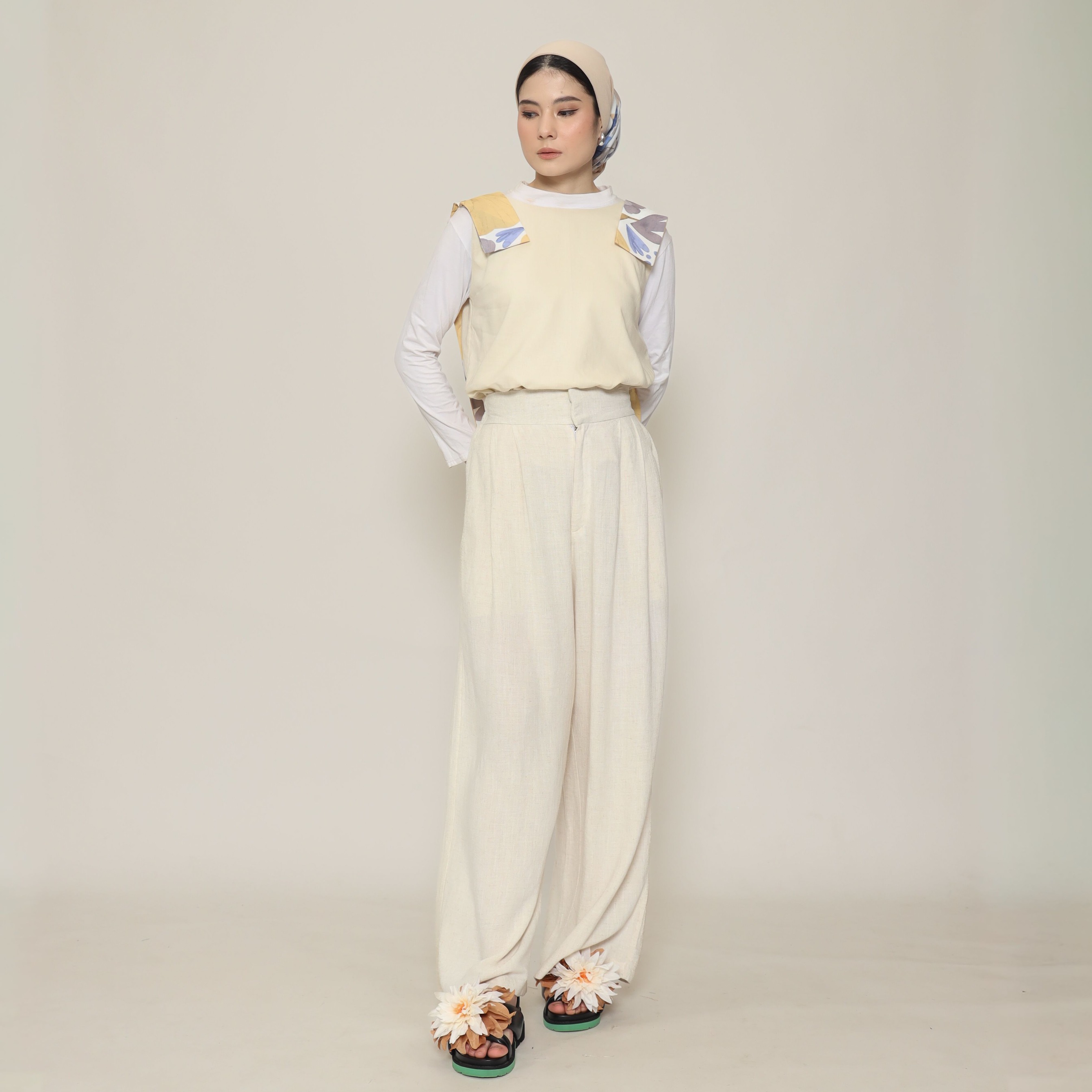 Nona Rona Aster Pant Beige
