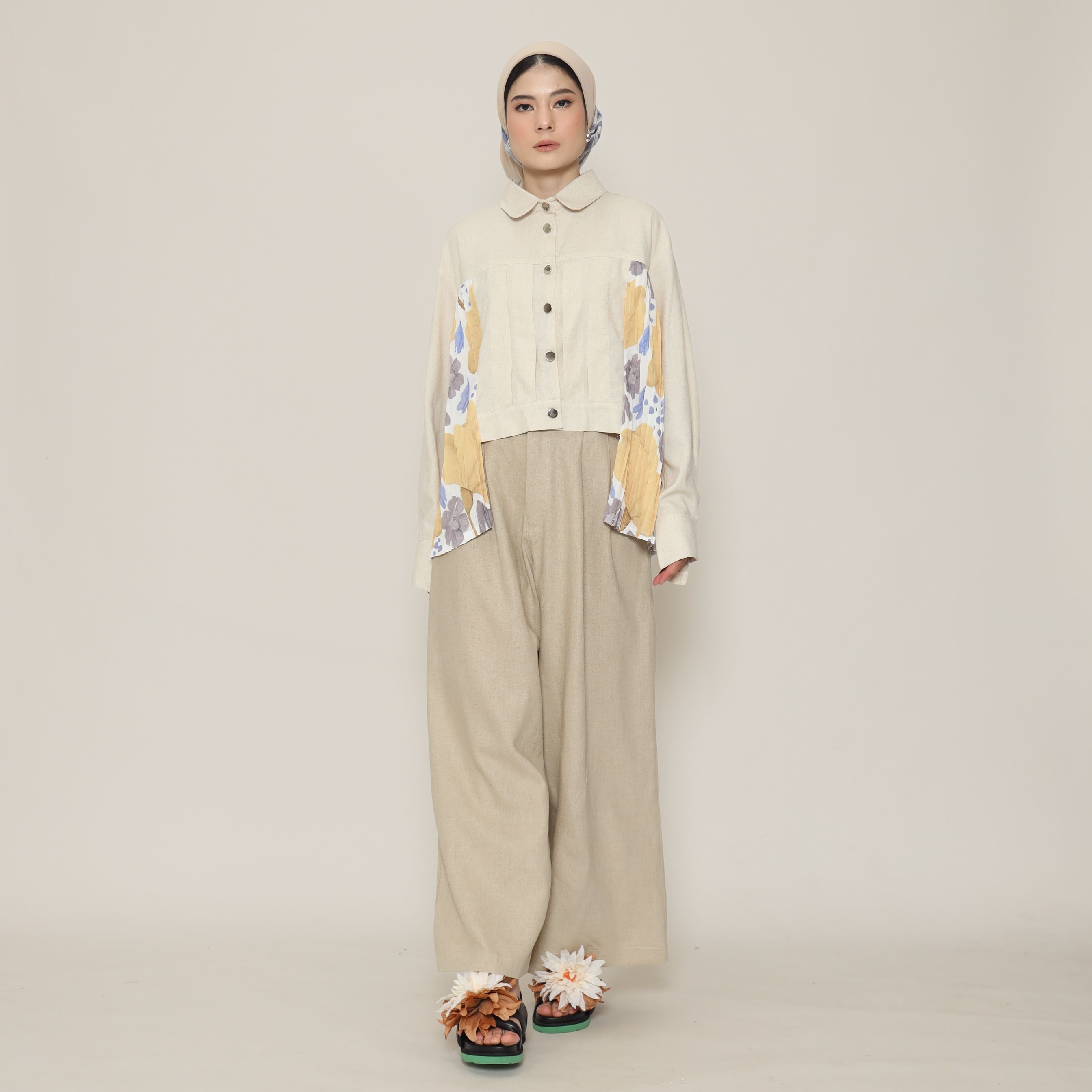 Nona Rona Carol Pleats Jacket