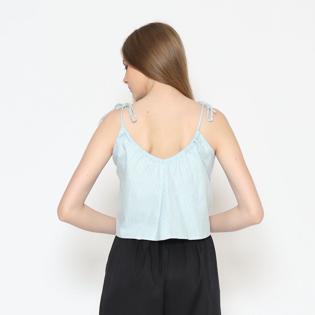 Nona Rona Alur Crop Top