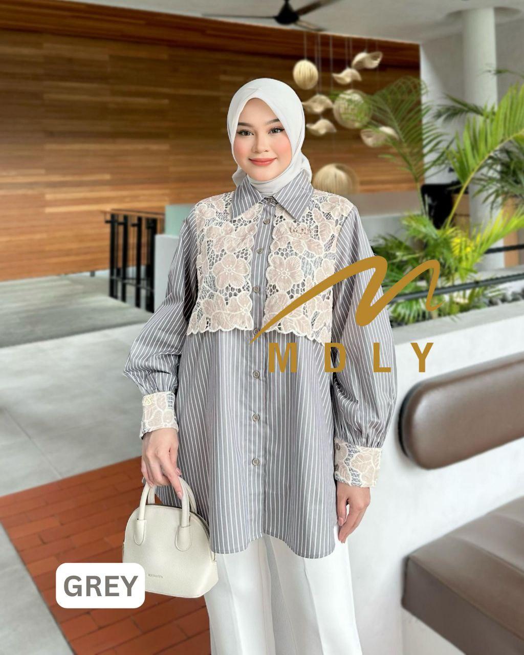 Maher Stripes Shirt by MDLY Baju Atasan Muslim Wanita Kemeja Lengan Panjang Garis