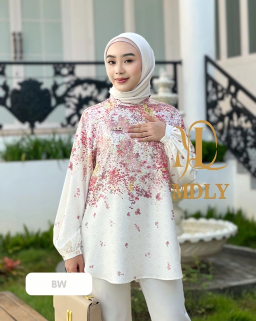 Image of M-036-7 - Koleksi Atasan terbaru dengan motif ekslusif signature  MDLY. Stock Terbatas. Fabric : MDLY Exclusive Printing ( BEST FABRIC )