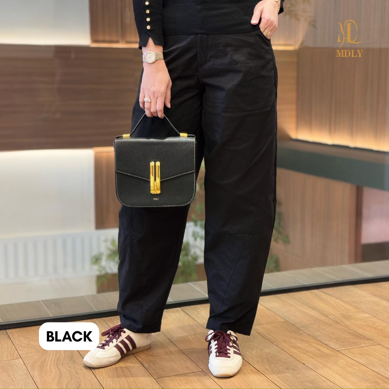 Daily barrel pants by MDLY
