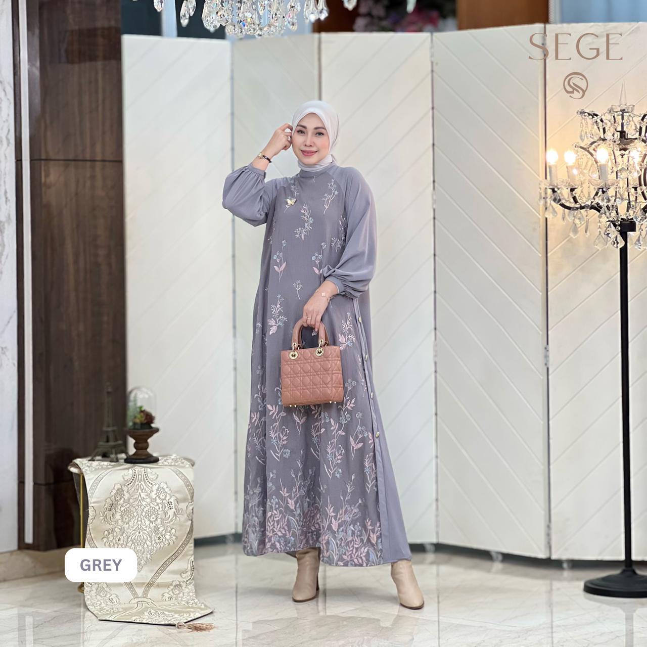 Nila Dress by SEGE