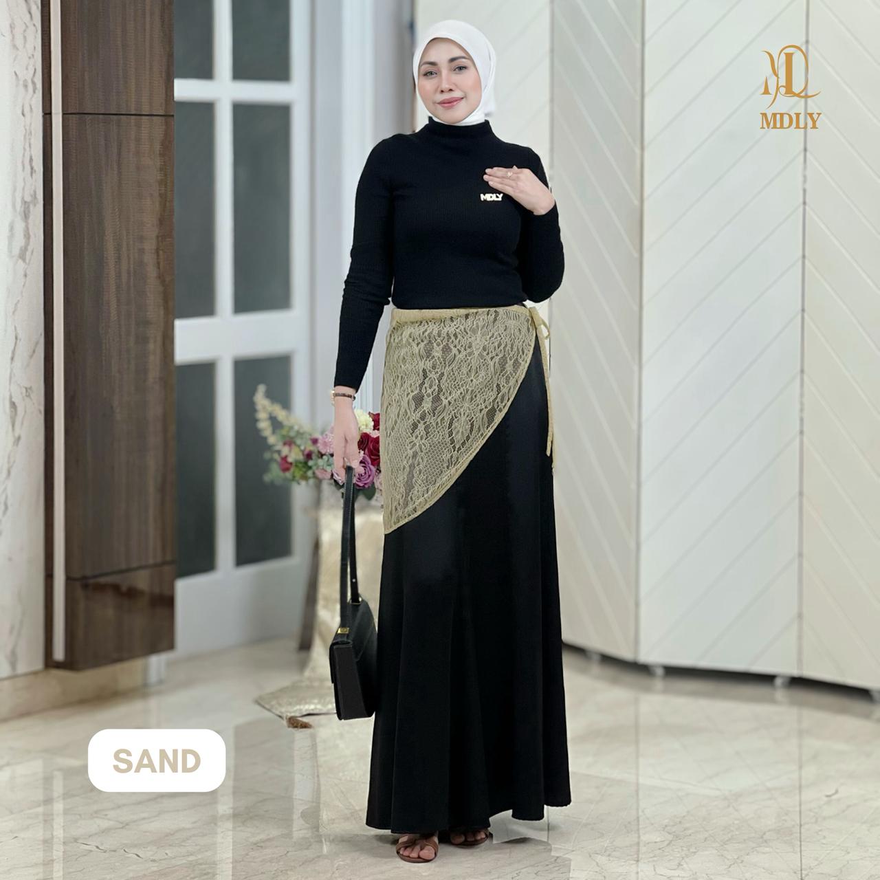 CHANTILY CROWN BY MDLY GOLD