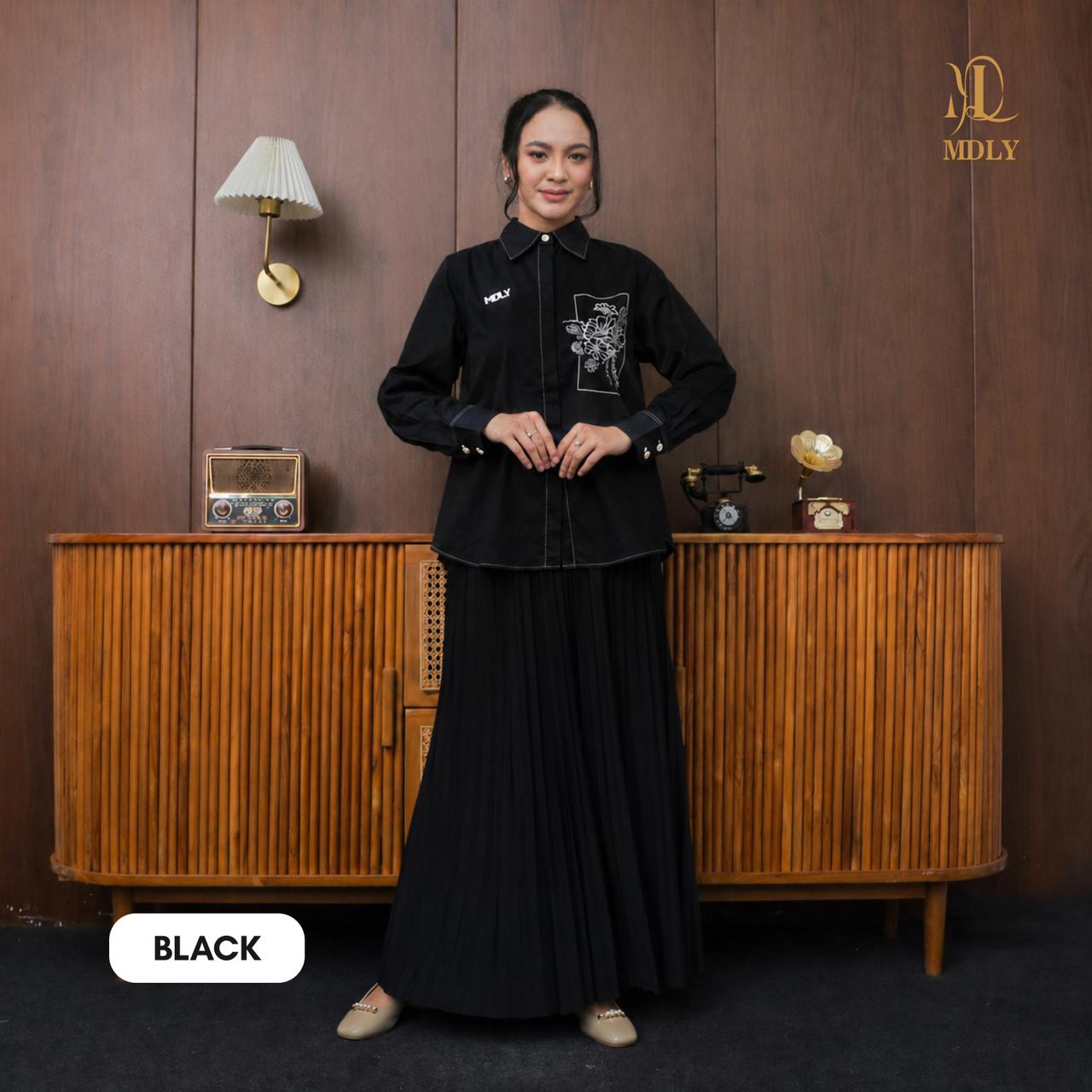 Mellya Embroidey Shirt by MDLY