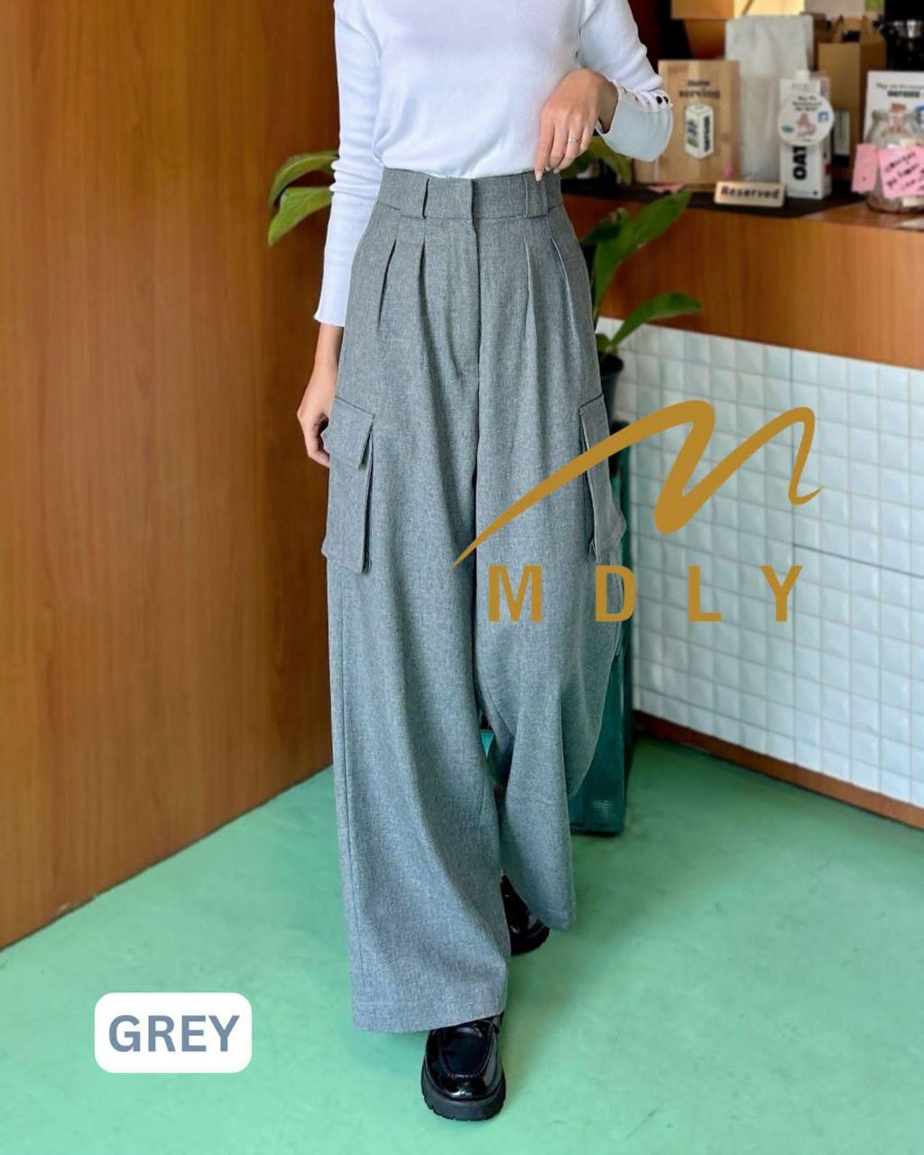 172-5 MDLY Celana panjang wanita Bree Cullote Cargo Pants by MDLY Nyaman Baggy