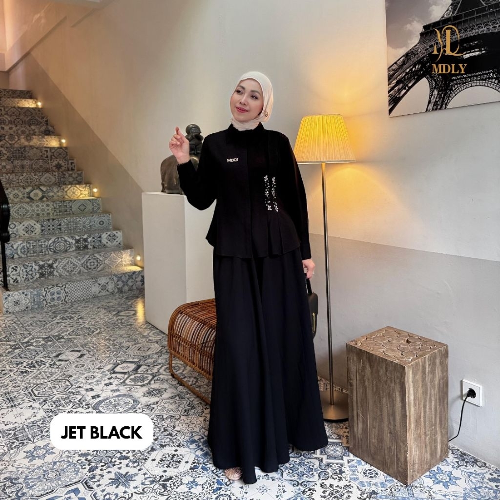 Baju Setelan Wanita Kekinian Elegan/One Set Rok Wanita Casual Adem/Belle Set By MDLY