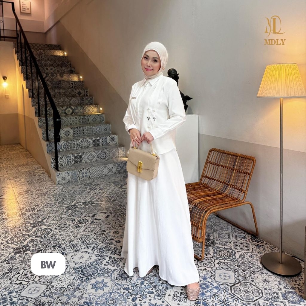 Baju Setelan Wanita Kekinian Elegan/One Set Rok Wanita Casual Adem/Belle Set By MDLY