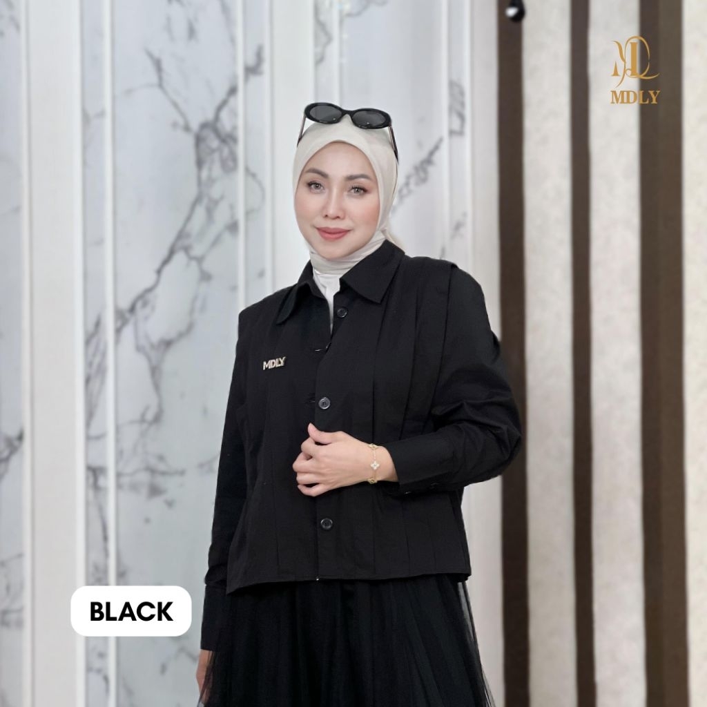 MDLY Sienna Cropped Jacket Polos Lengan Panjang Casual Atasan Wanita Kekinian Elegan
