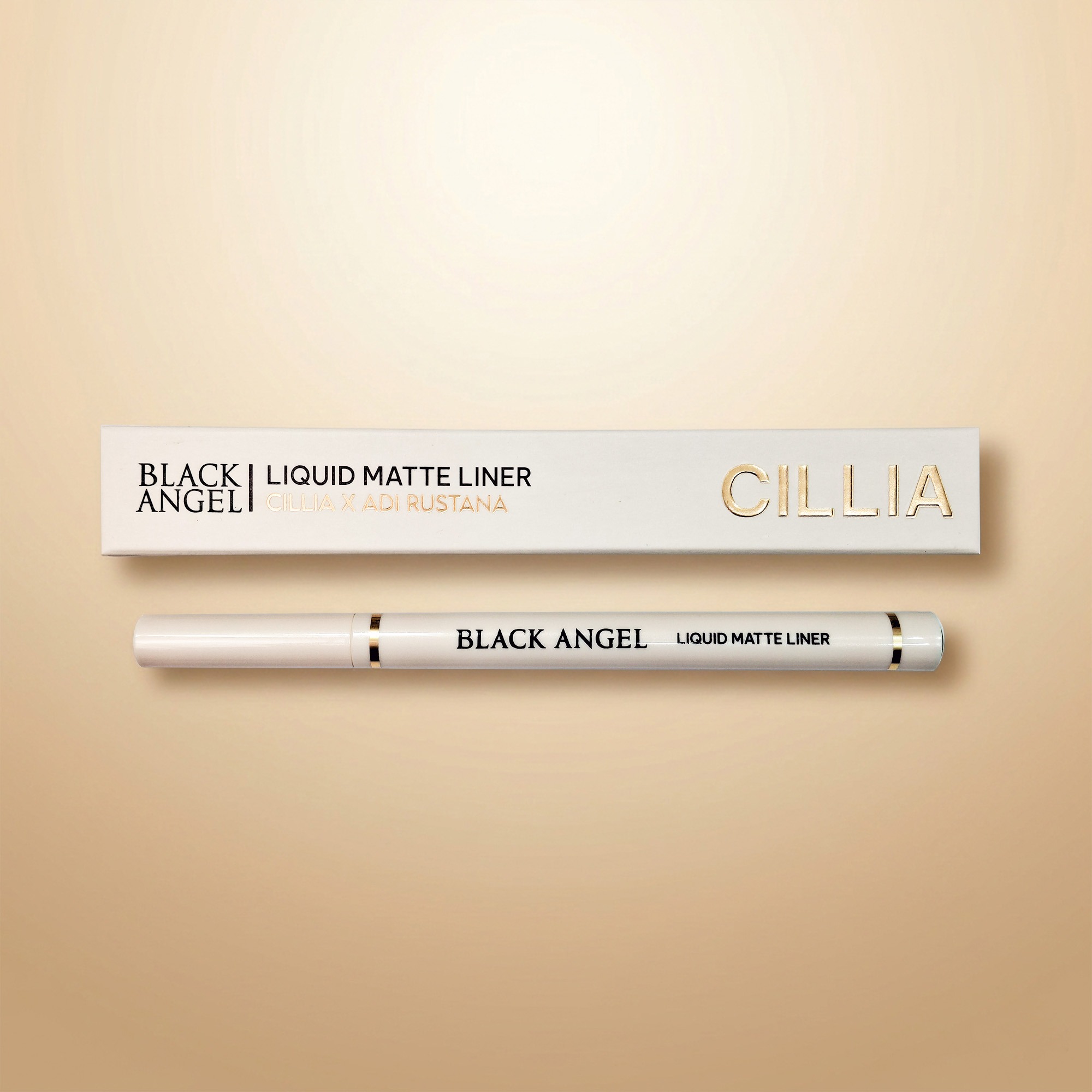 Eyeliner Black Angel Cillia X Adi Rustana Super Black