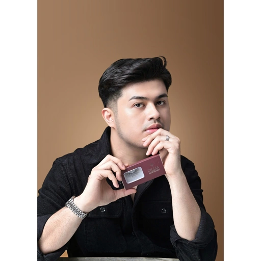 Image of Bulumata Cillia X Abmu Makeup Type Veloria