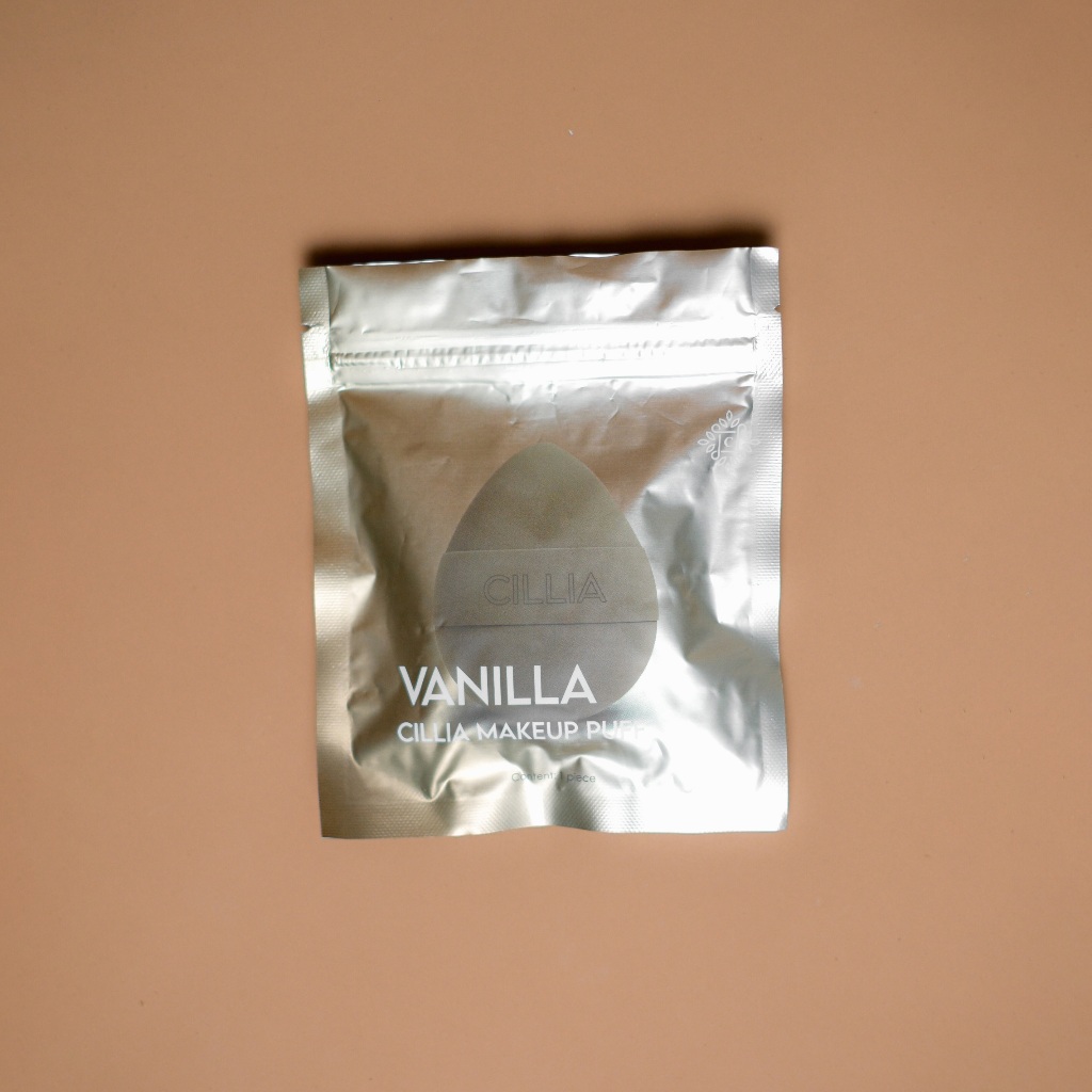 Cillia Vanilla Makeup Puff