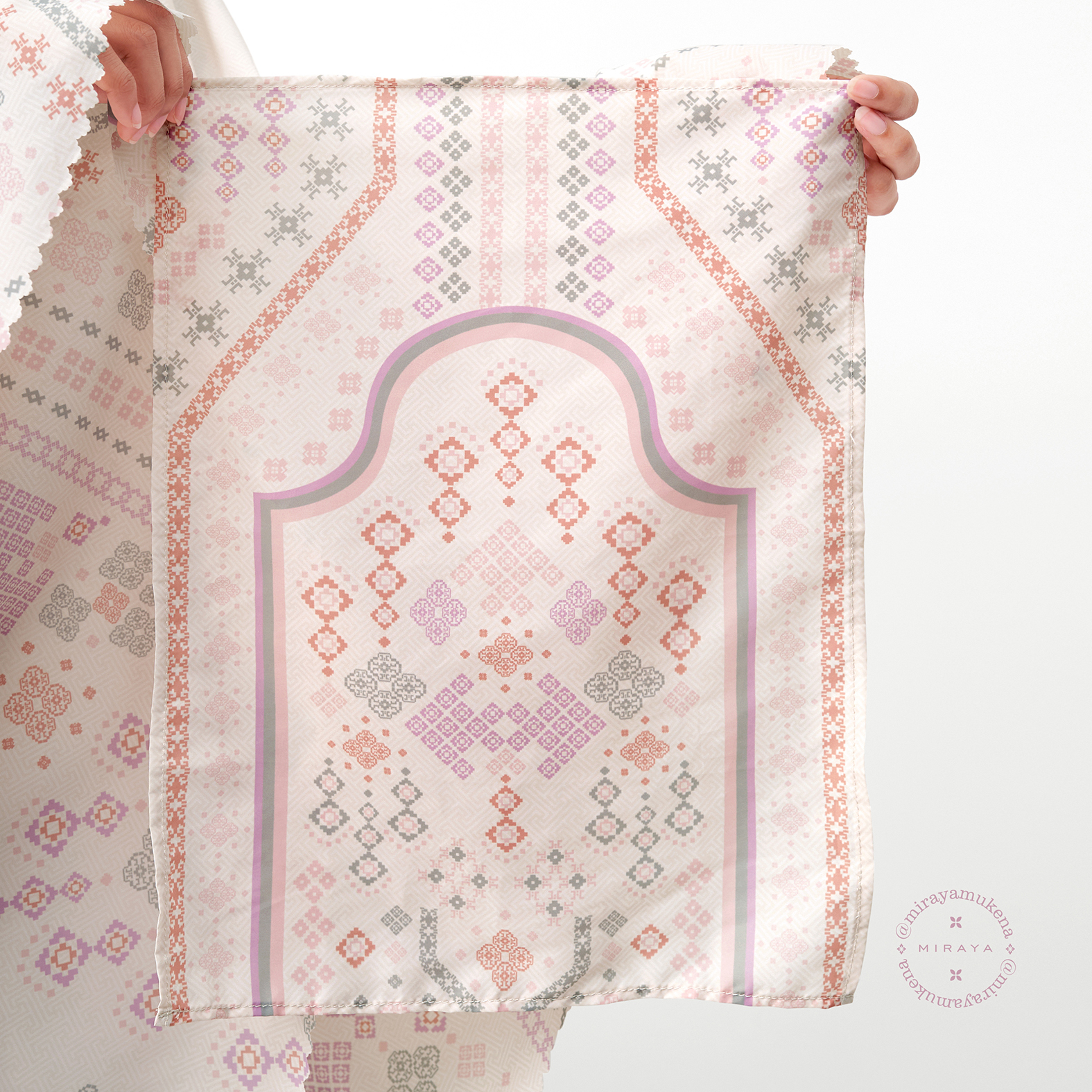Mukena Compact Miraya Myriad Creme
