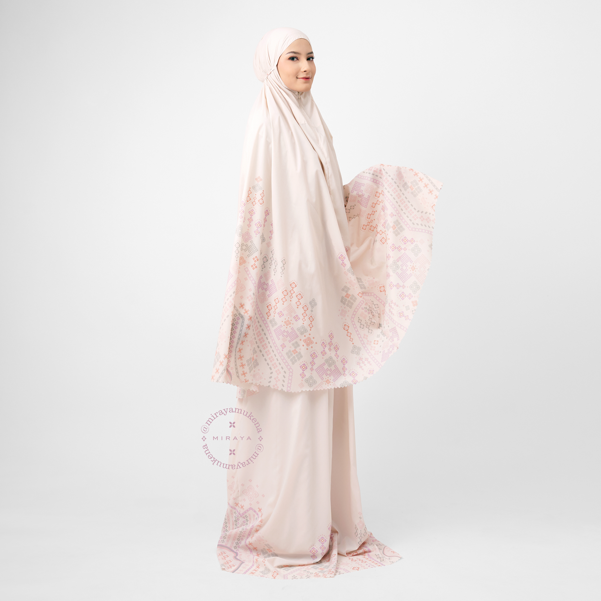 Mukena Compact Miraya Myriad Creme