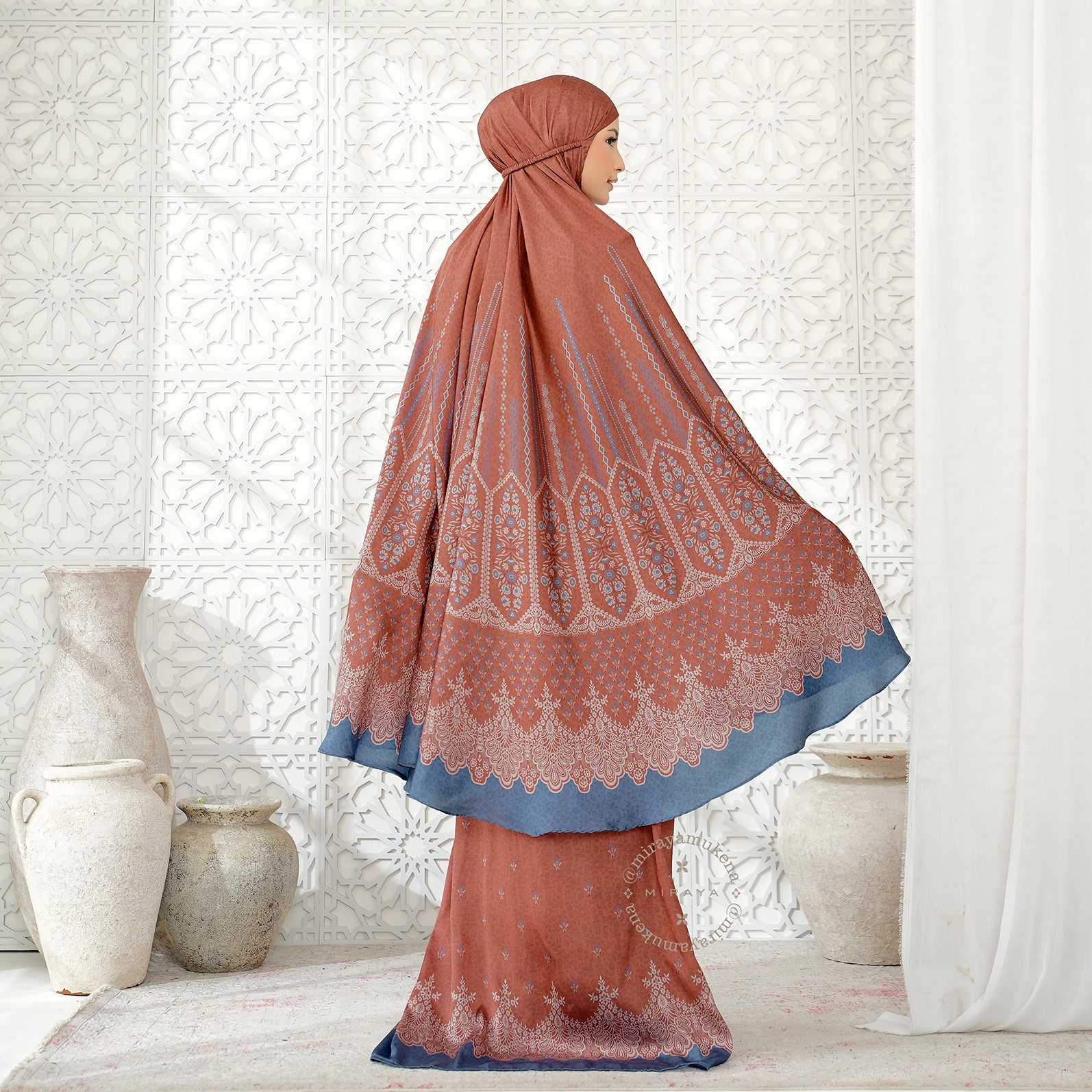 Mukena Travel Printing Miraya Frilly Brique