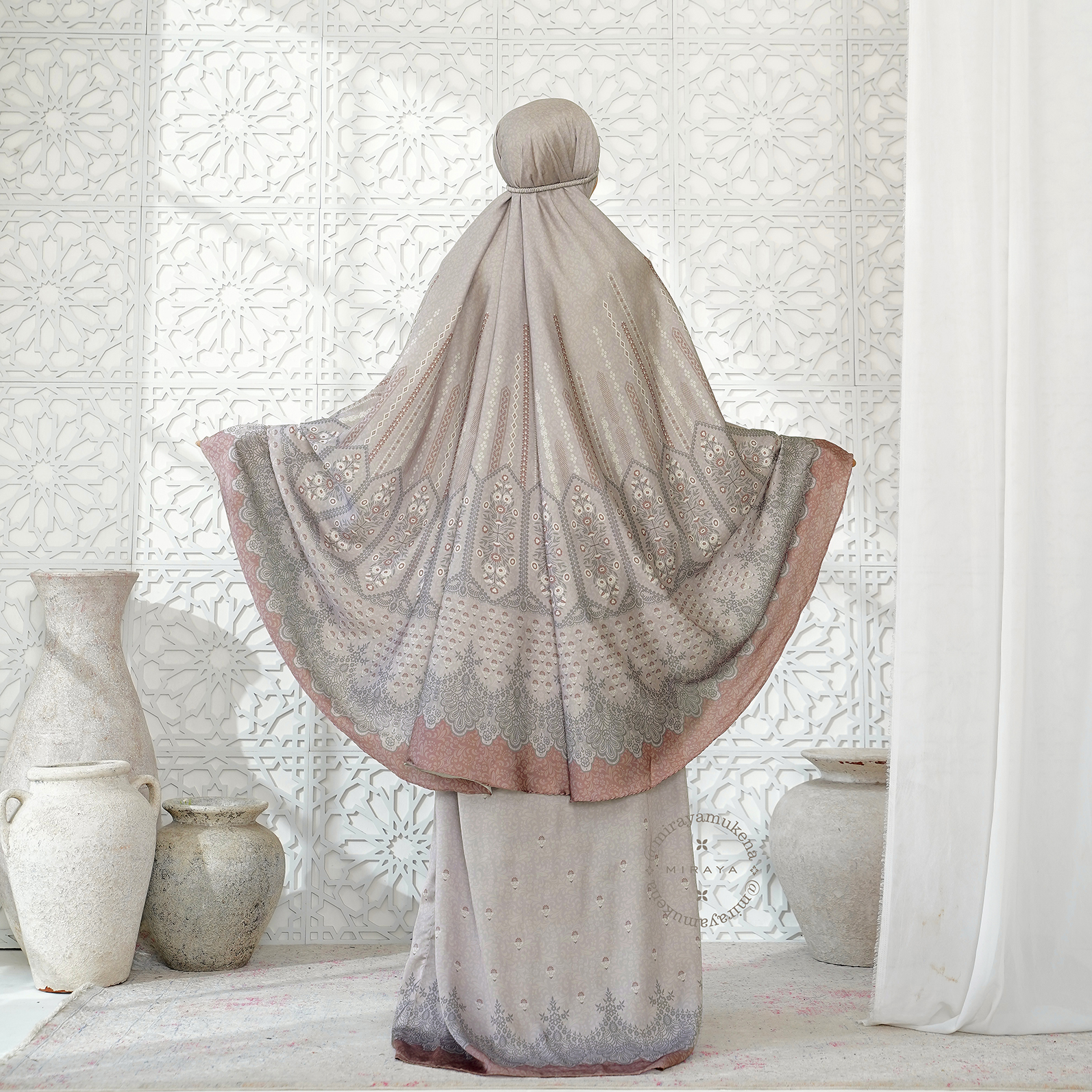 Mukena Travel Printing Miraya Frilly Silver