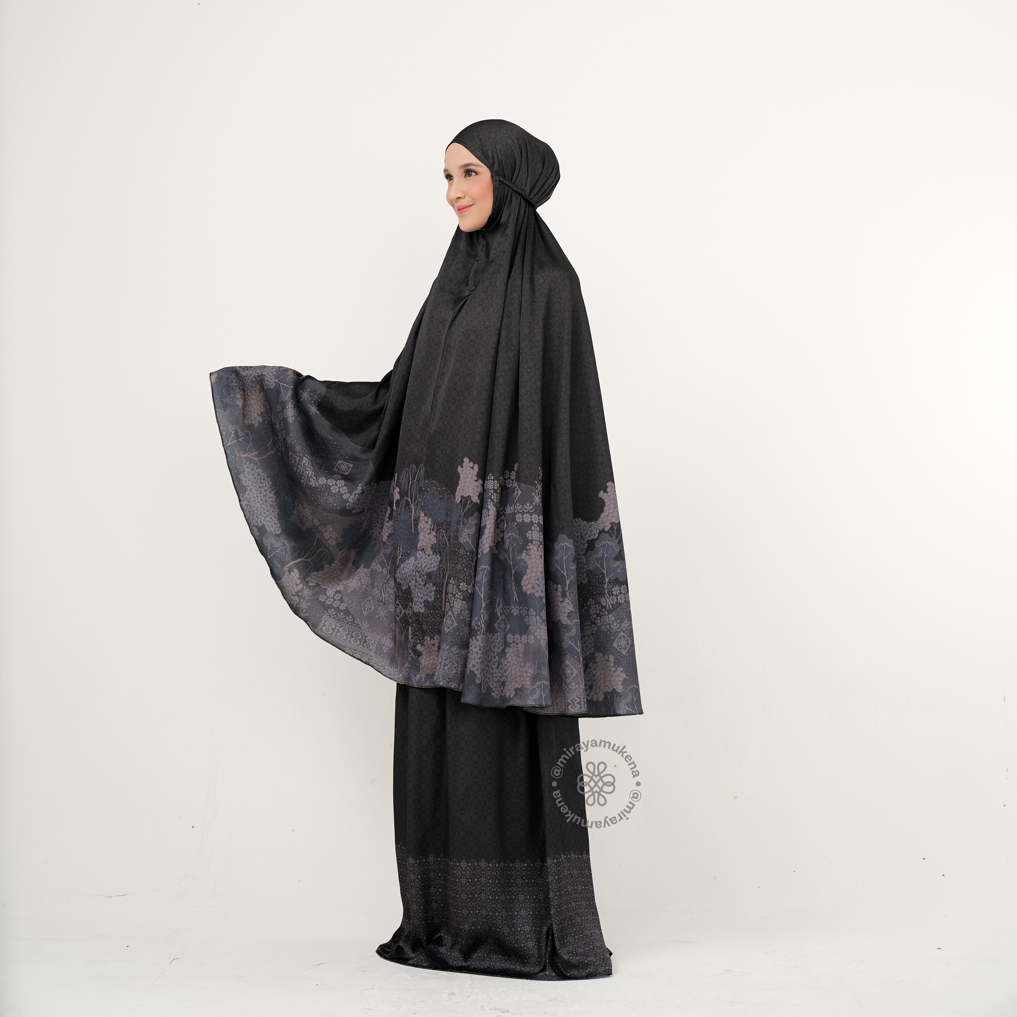 Mukena Travel Printing Miraya Jardin Black