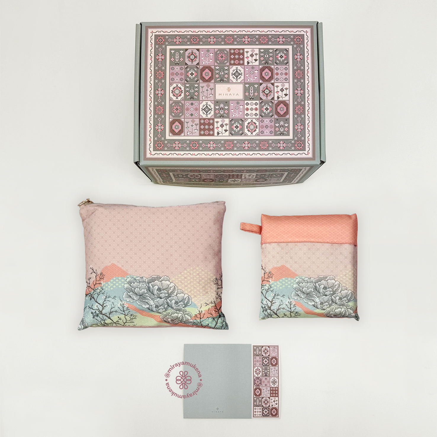 Hampers Mukena Sajadah Miraya Hills Coral