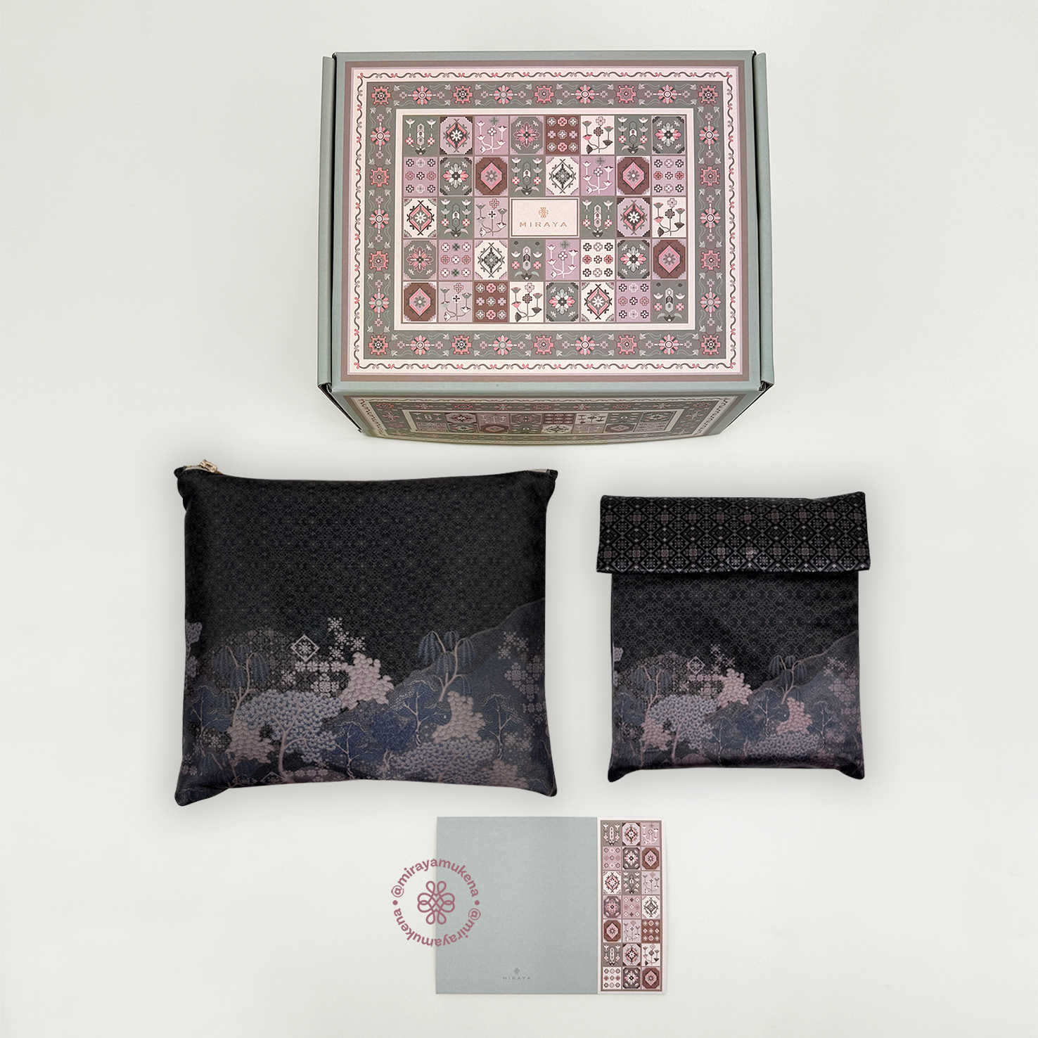 Hampers Mukena Sajadah Miraya Jardin Black