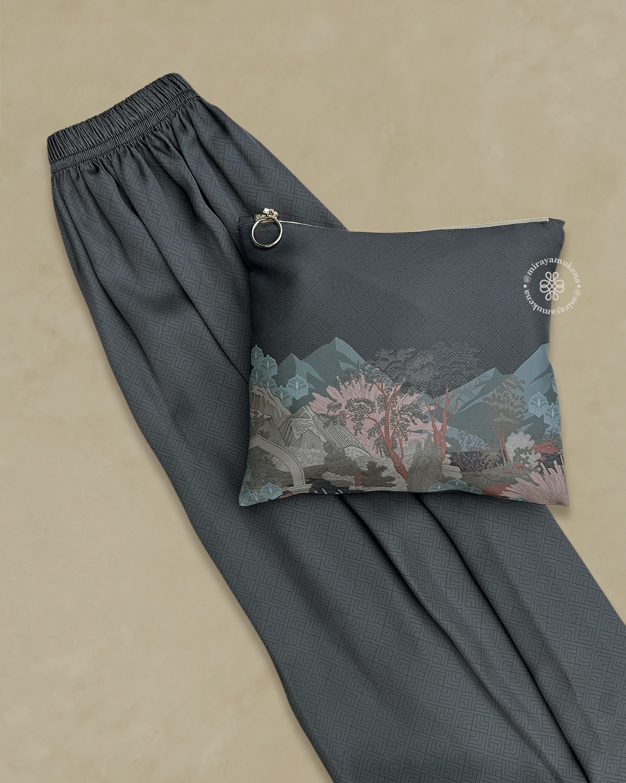 Mukena Travel Printing Miraya Le Marais Graphite