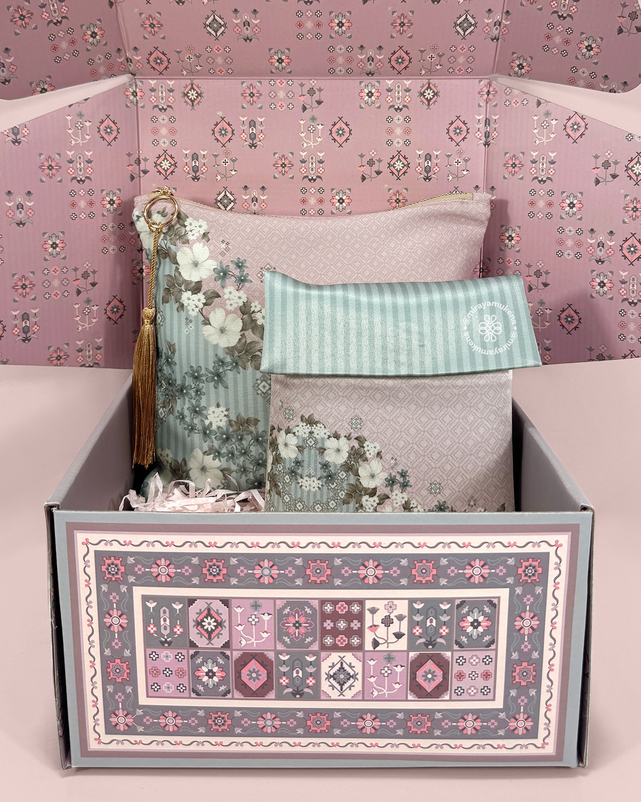 Hampers Mukena Sajadah Miraya Lushmere Daisy