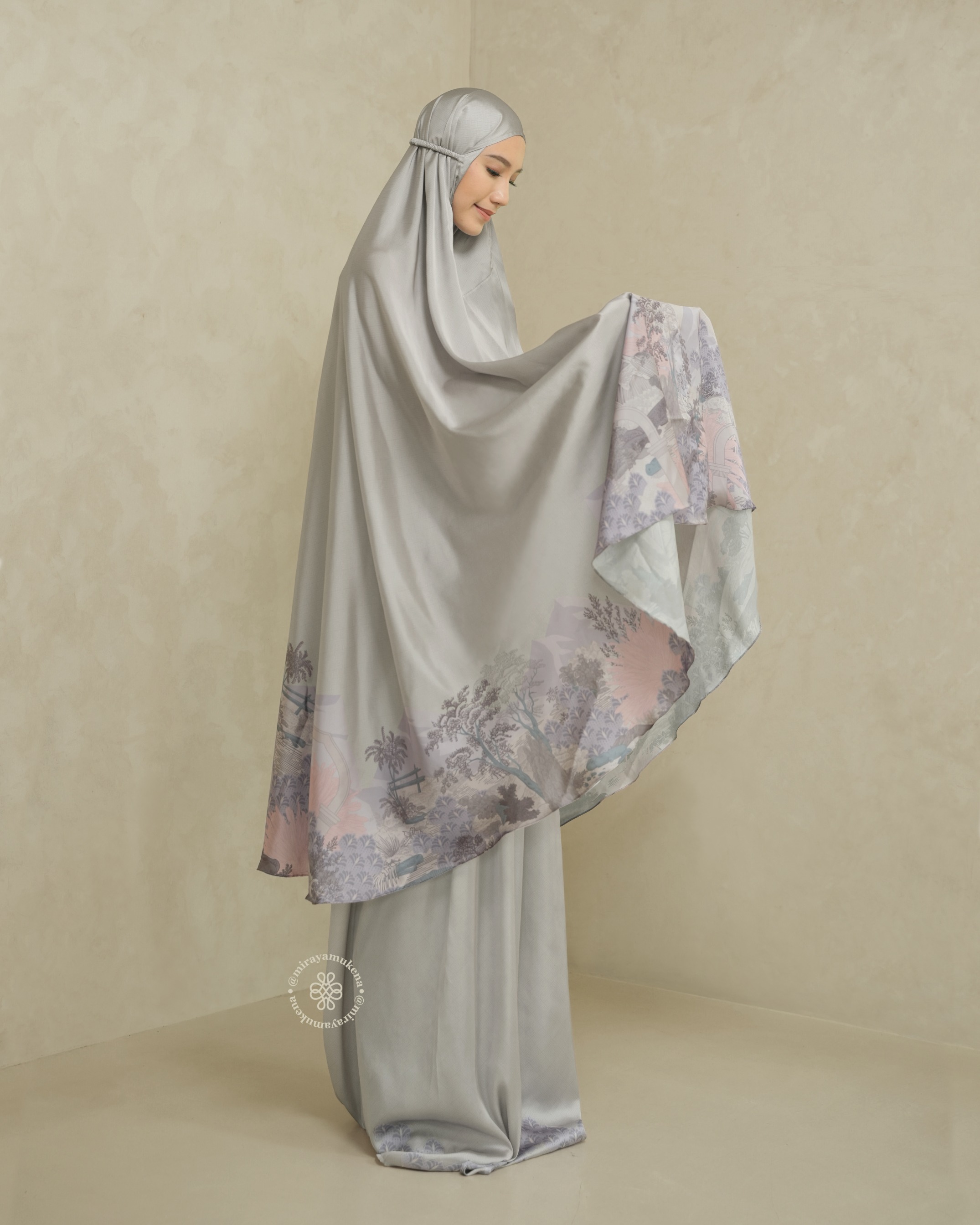 Mukena Travel Printing Miraya Le Marais Silver