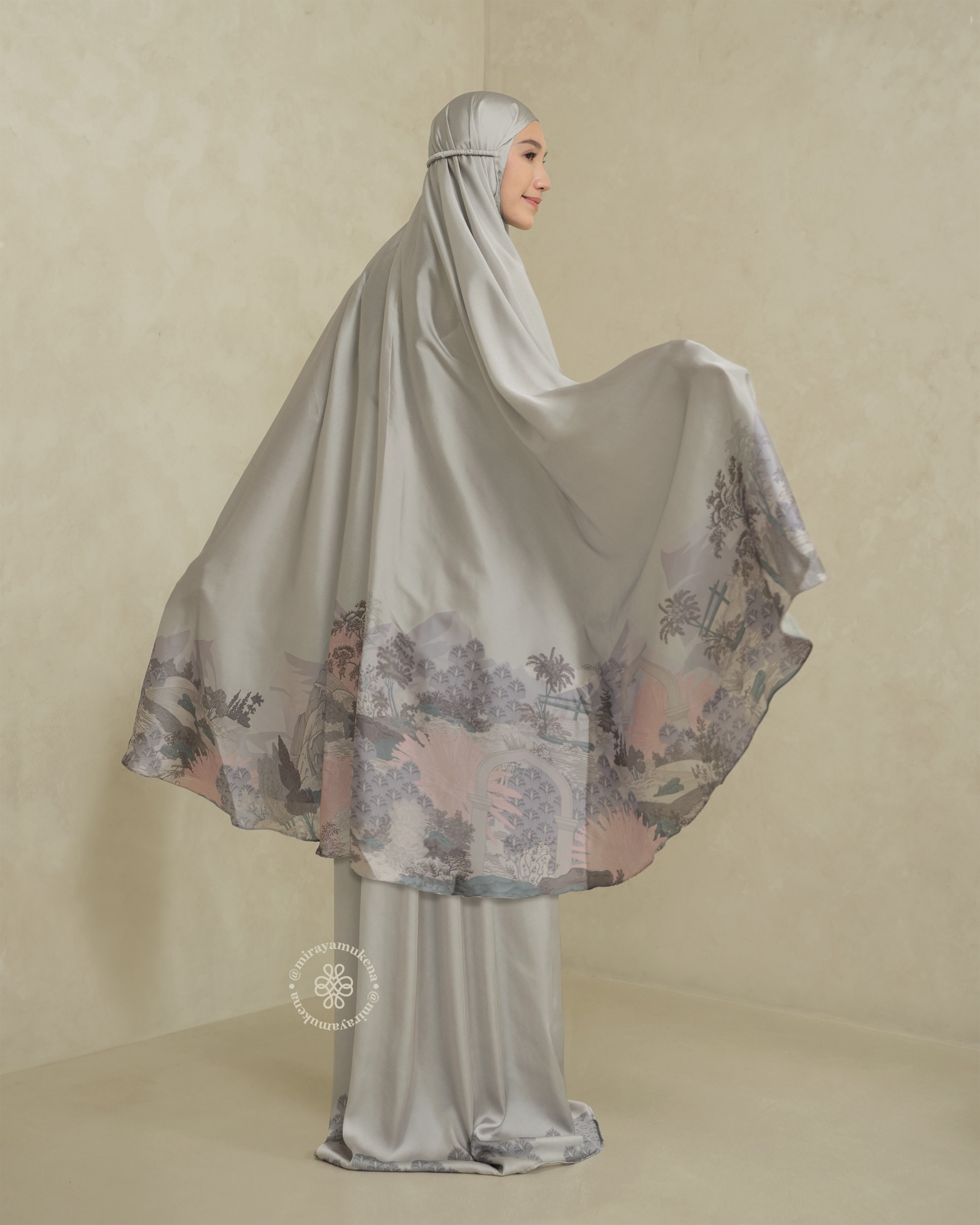 Mukena Travel Printing Miraya Le Marais Silver