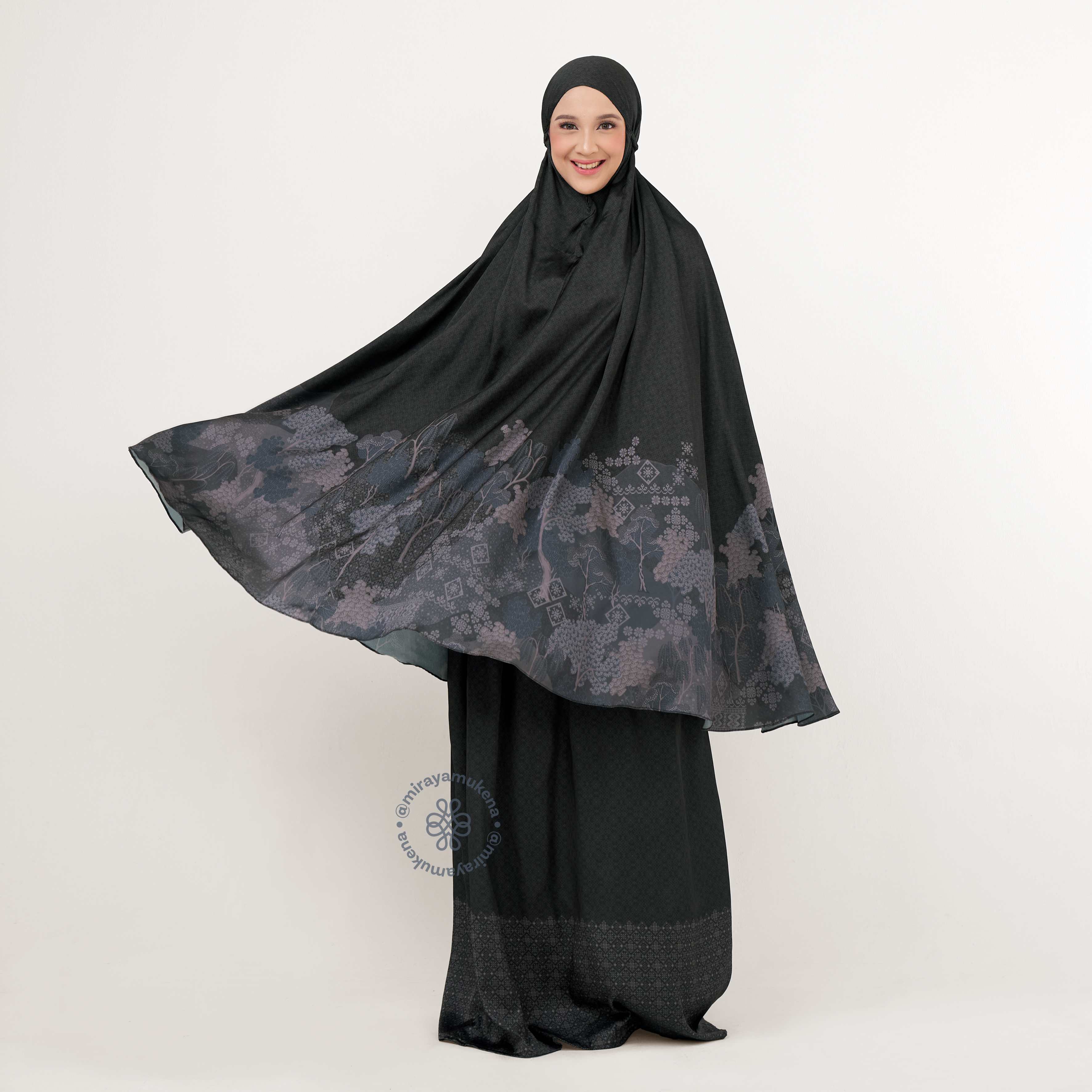Hampers Mukena Sajadah Miraya Jardin Black