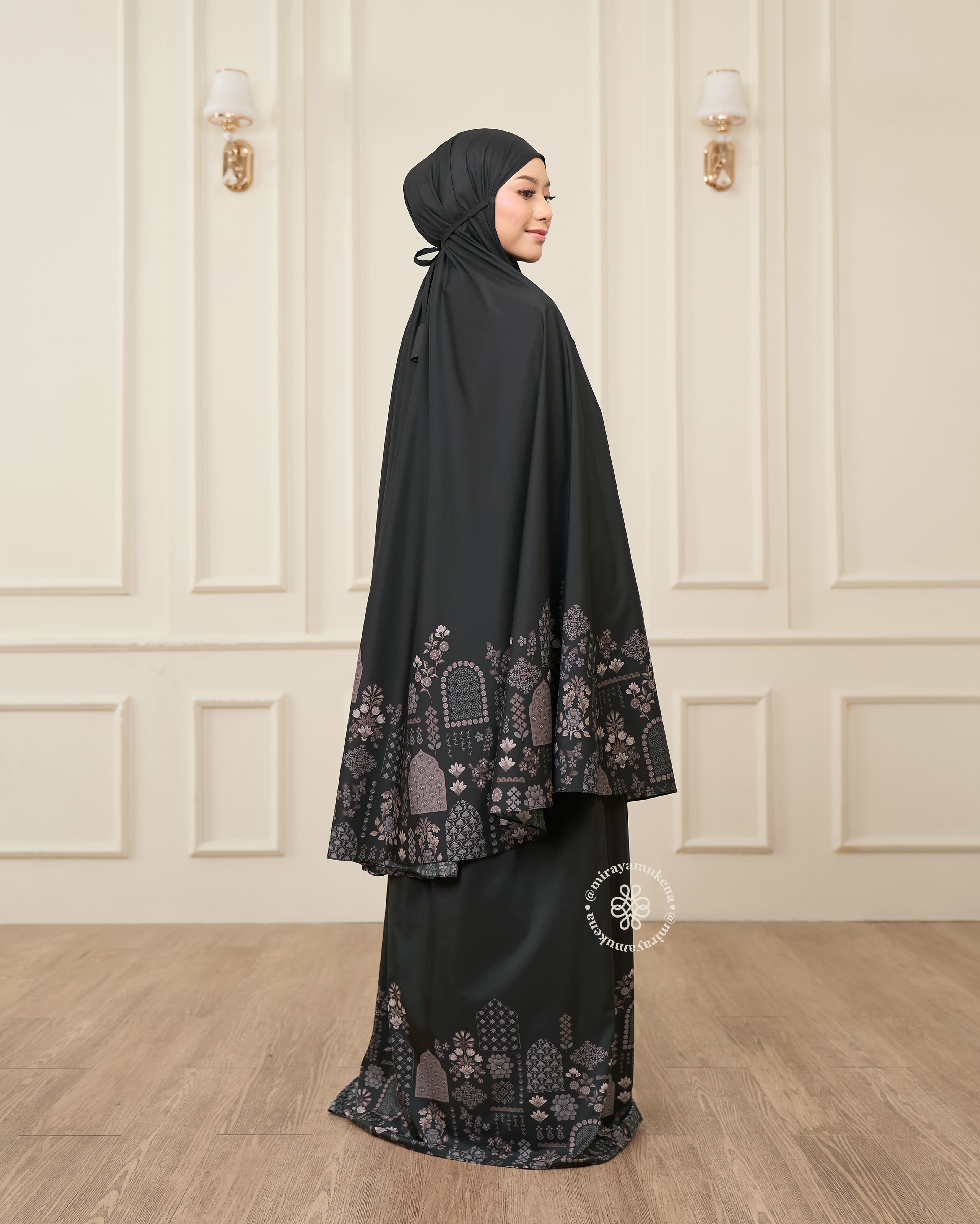 Mukena Serut Printing Miraya Amaryllis Black