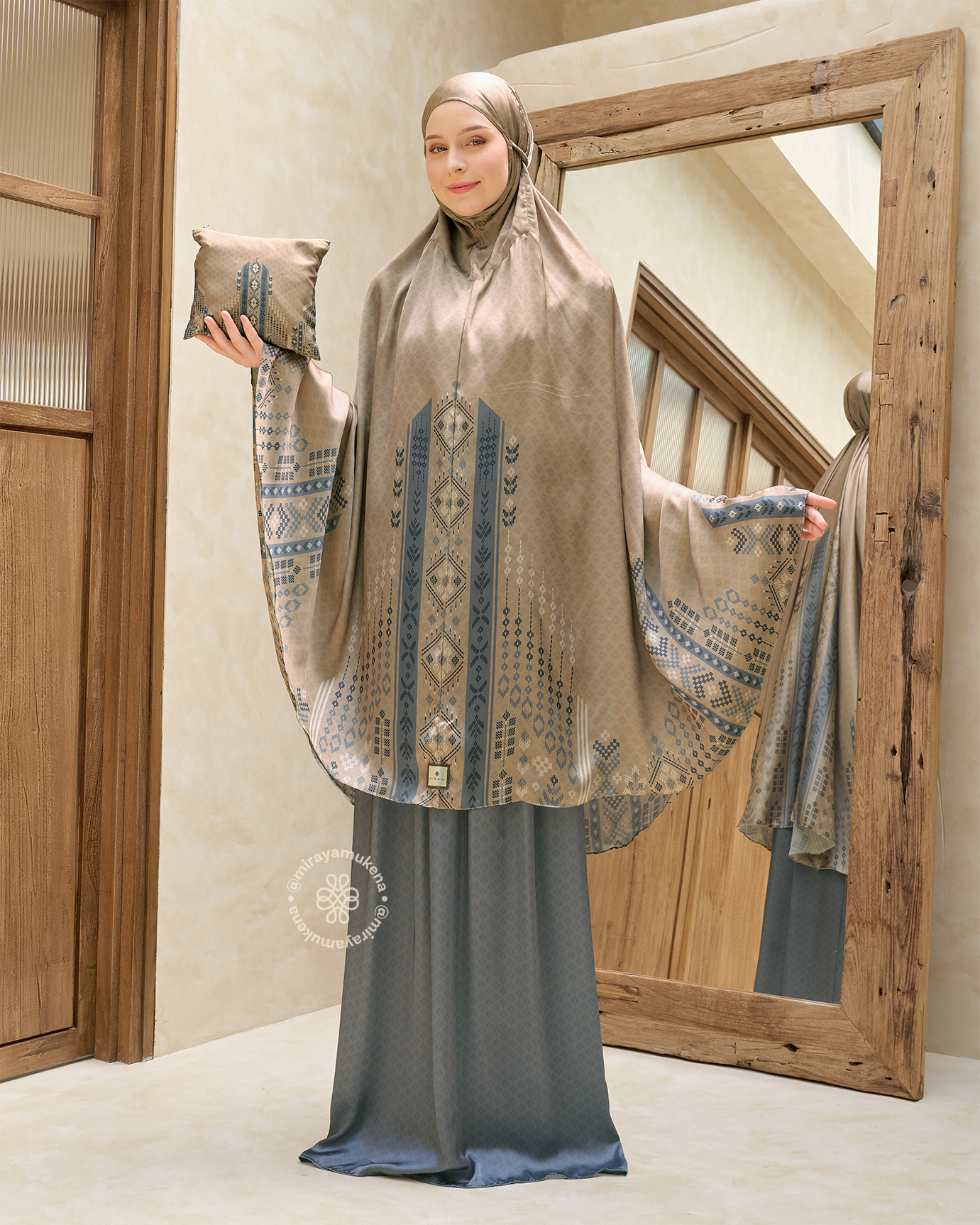 Mukena Travel Printing Miraya Serene Gold