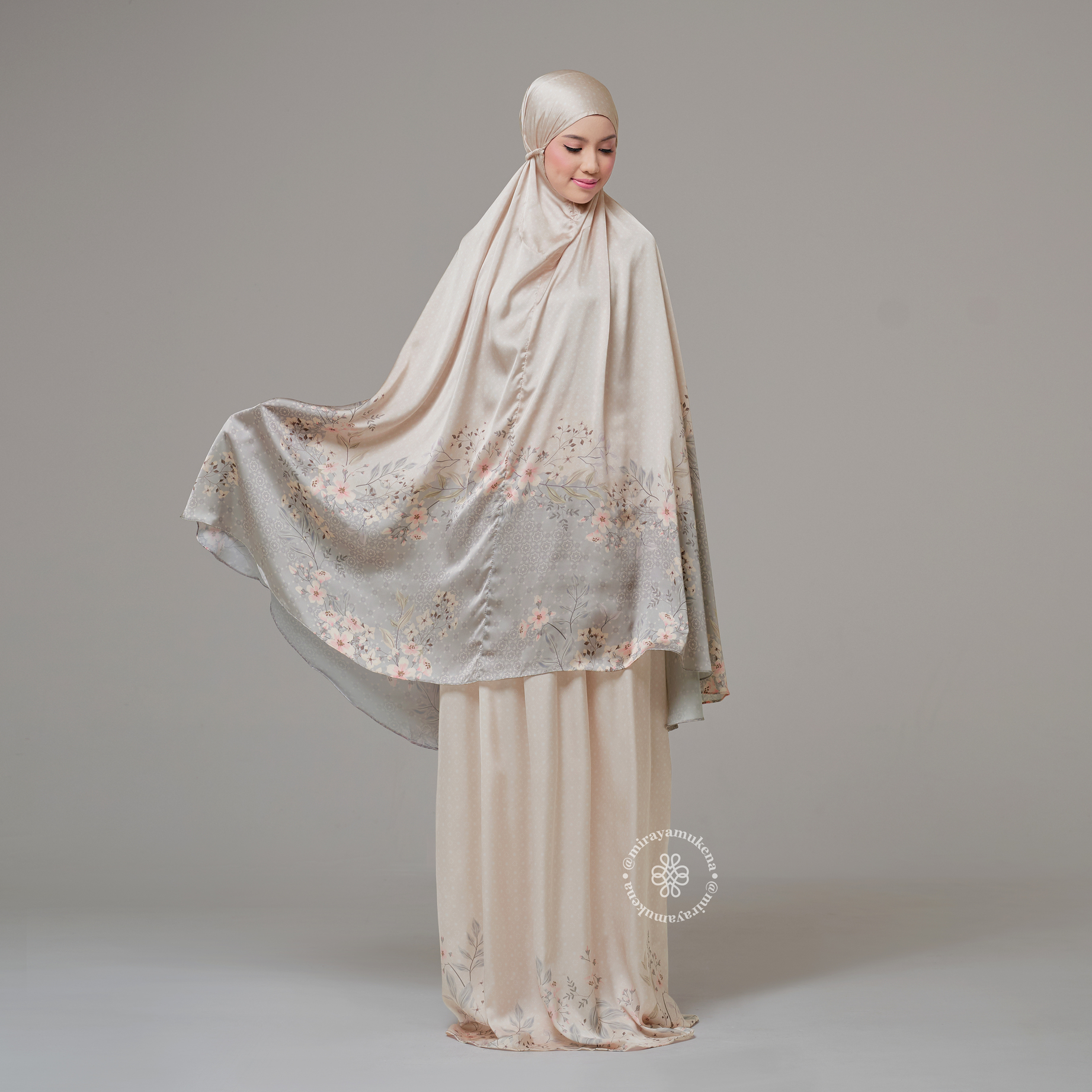 Mukena Travel Printing Miraya Wisteria Vanilla