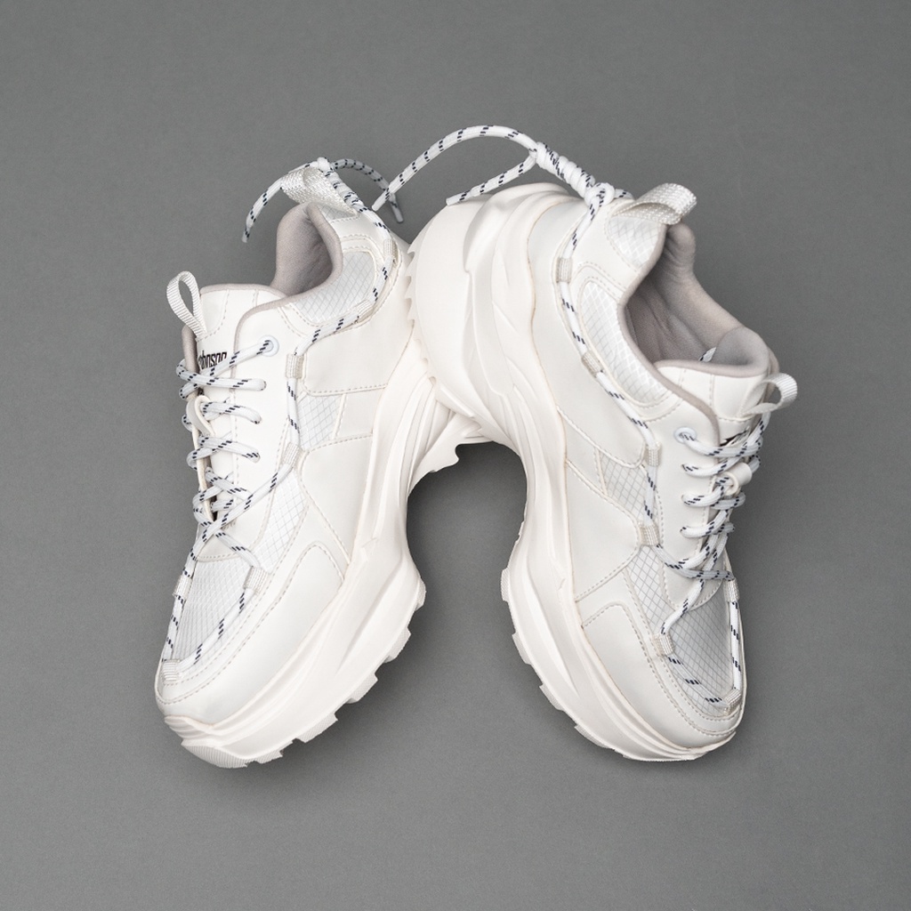Sepatu Sneakers Wanita Johnson - Beta White