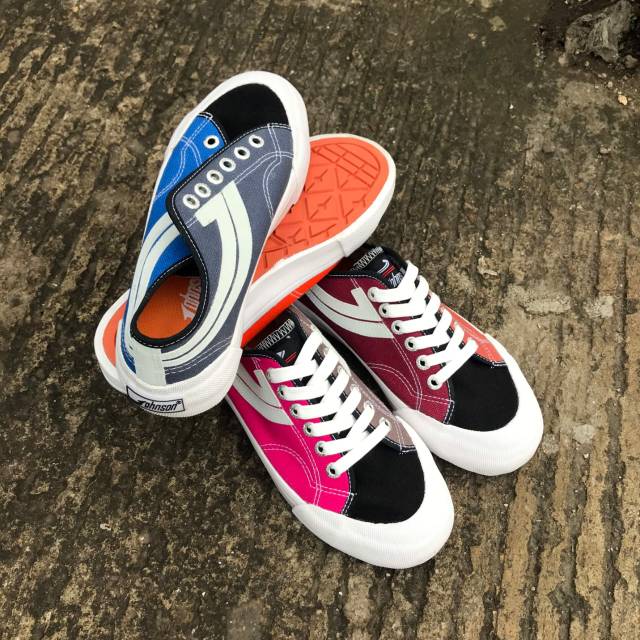 Johnson - Galaxy Pro Lowcut (LC) | Rainbow