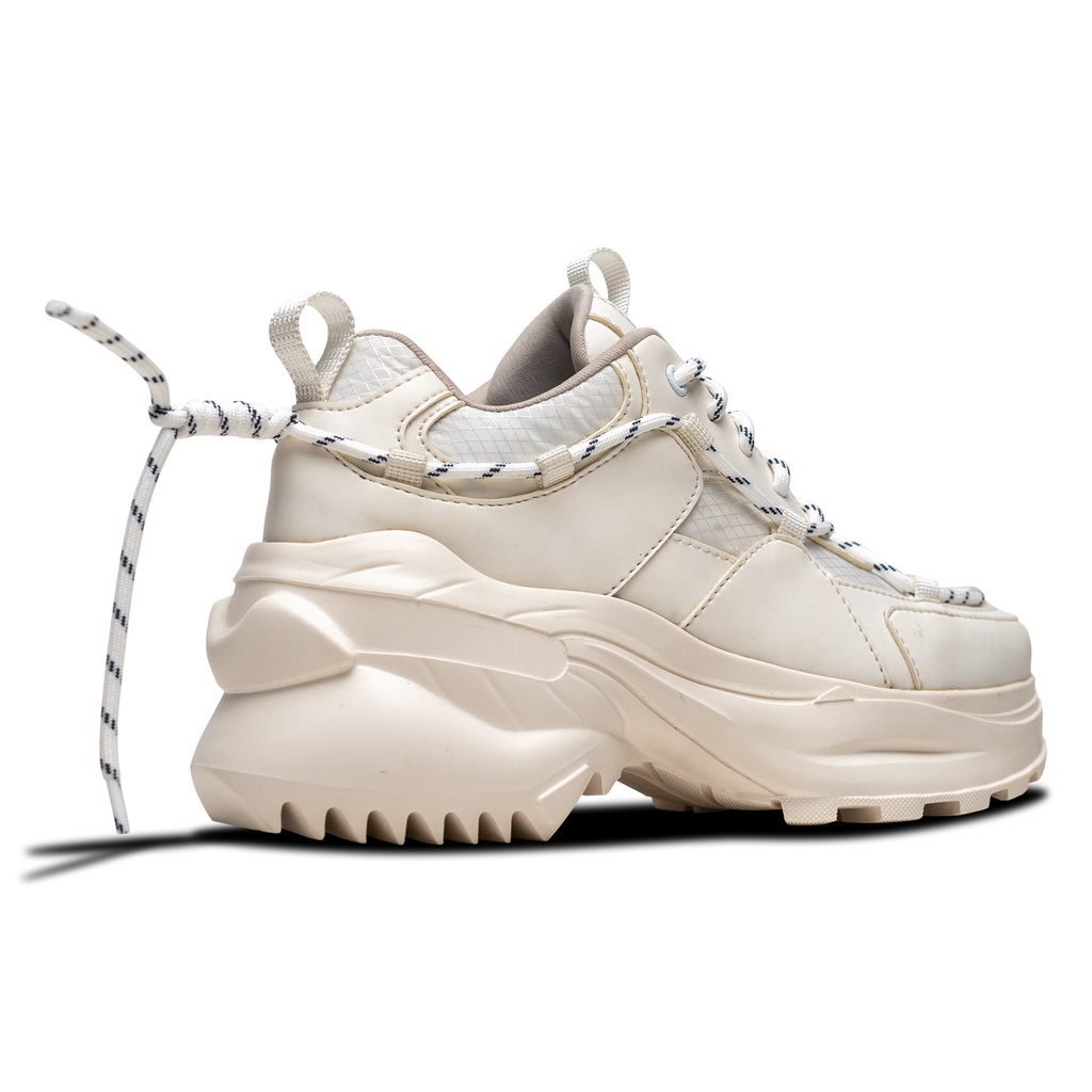 Sepatu Sneakers Wanita Johnson - Beta White