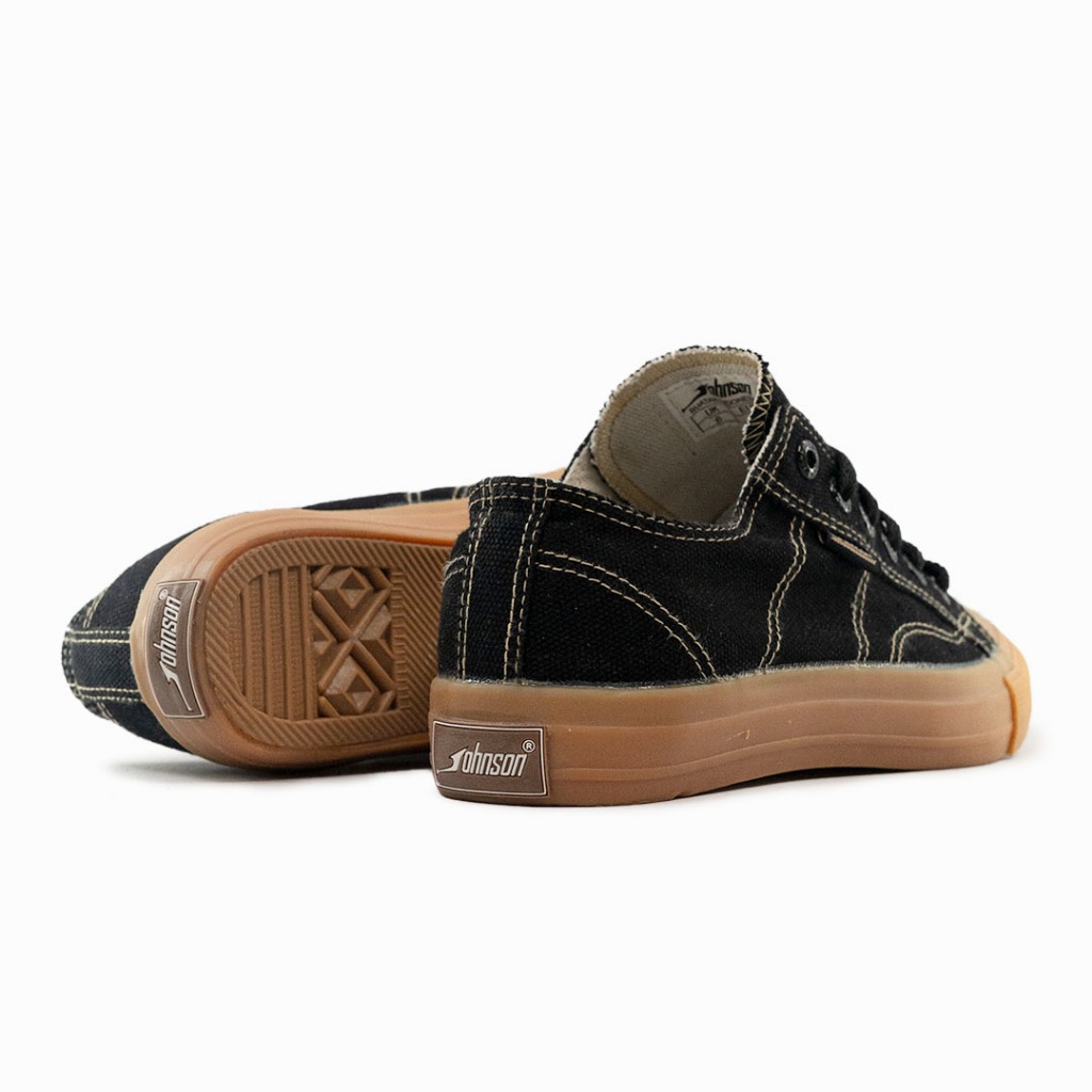 Johnson Classic Lowcut (LC) Black Gum
