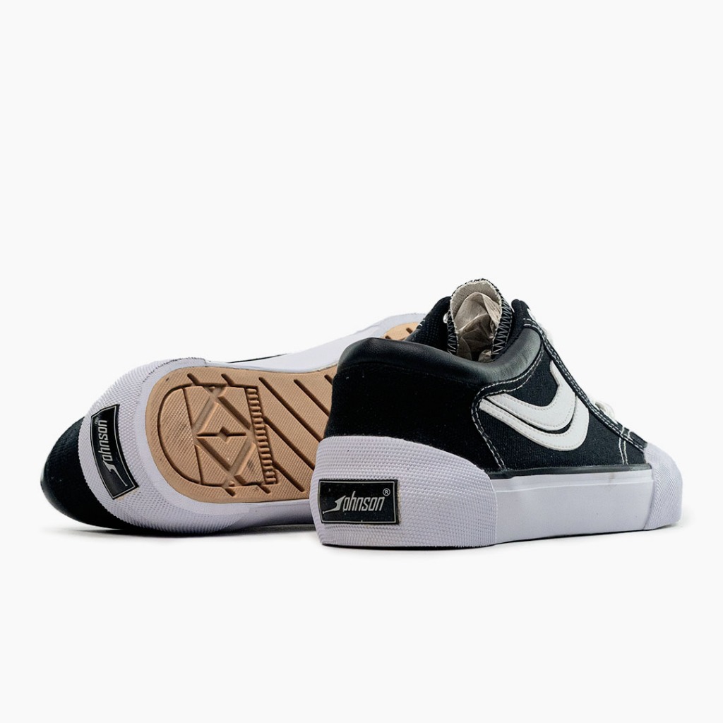 SEPATU SNEAKERS JOHNSON - GALAXY S LOWCUT (LC) BLACK WHITE