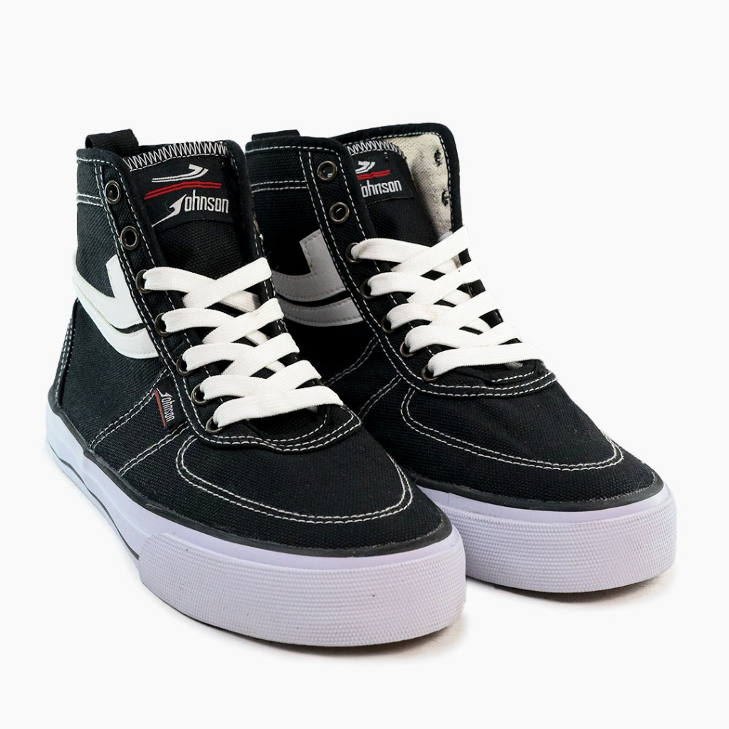 Johnson - Scorpio Highcut (HC) Black White