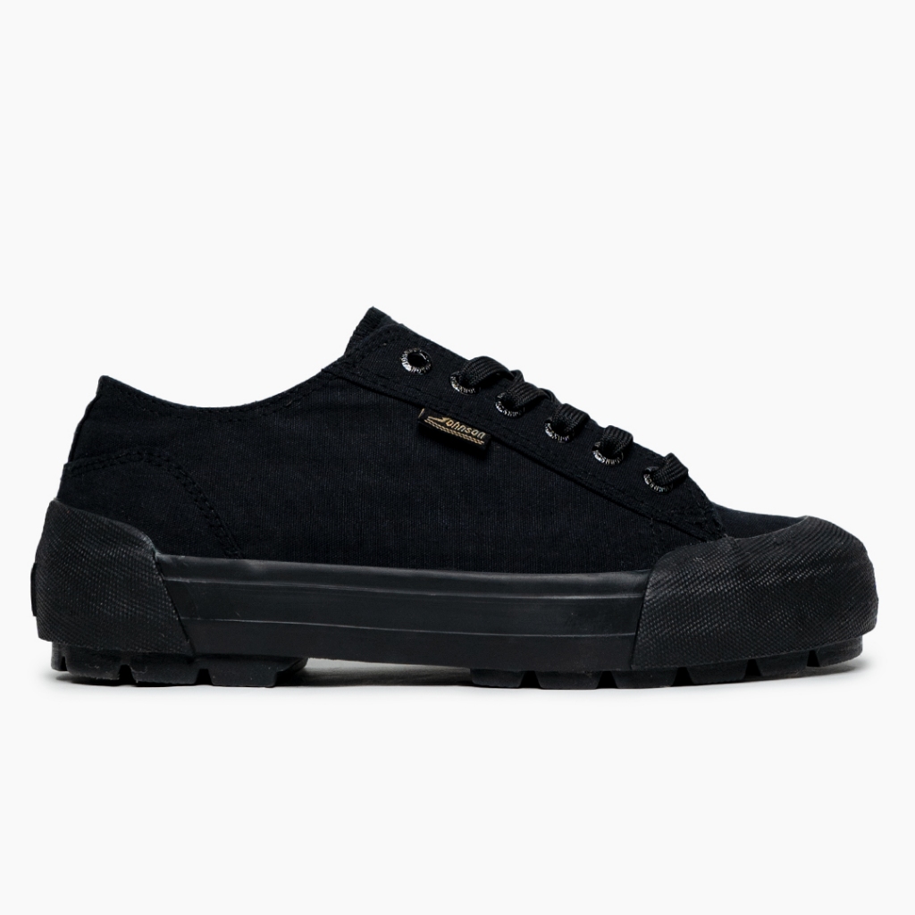 SEPATU SNEAKERS JOHNSON - STAR LOWCUT (LC) ALL BLACK