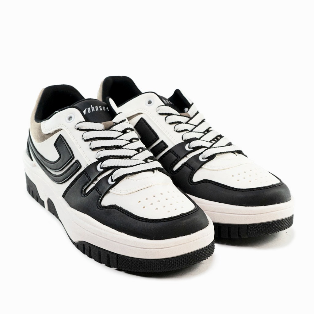 Sepatu Sneakers Johnson - Phoenix Black White